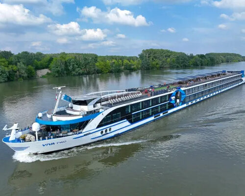 VIVA Cruises